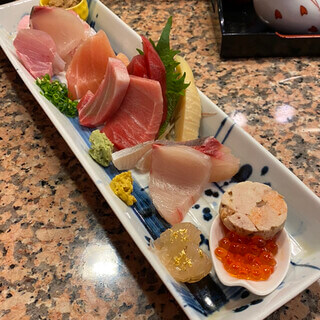 割烹 中むら