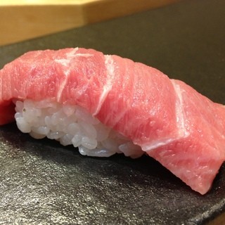 たる善