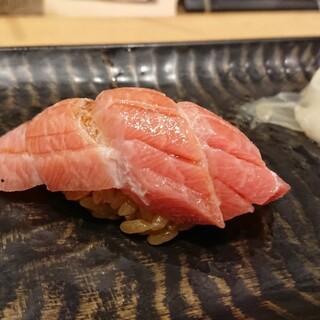 鮨 とかみ