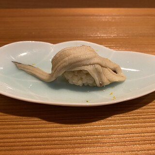 鮨 志の助