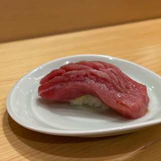 小松 弥助