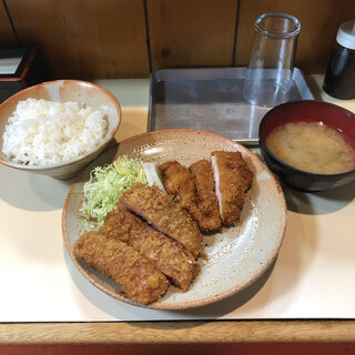 とりかつ CHICKEN