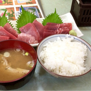 まるいち食堂