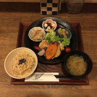 玄三庵