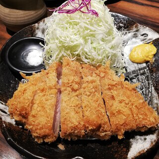勝烈亭