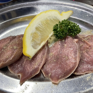 炭焼小屋