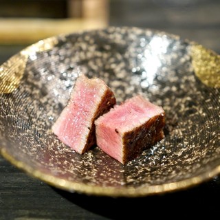 雄三郎