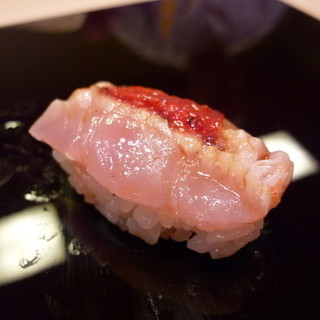 鮨 まつ本