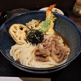 饂飩とお酒 からほり きぬ川
