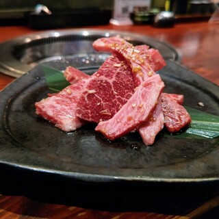 秋田牛玄亭