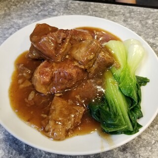 愛群