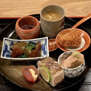 茜坂大沼