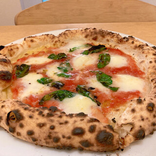 PIZZA ガレリア