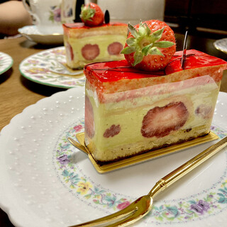 PATISSERIE LACROIX