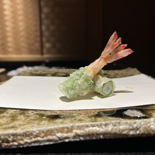 ぎをん 藤
