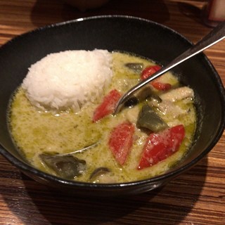 タイ料理 喃楽