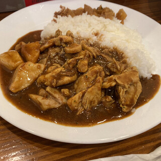 カリカル
