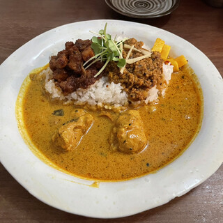 スパイスカリーて