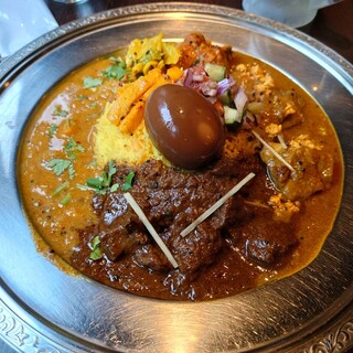 百薫香辛食堂