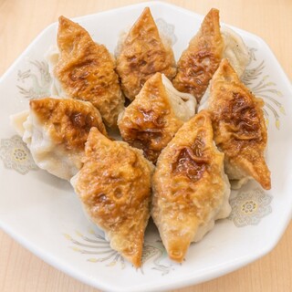 中央亭