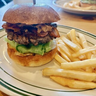 CARLY BURGER