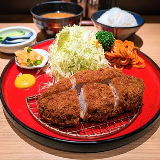 とん久