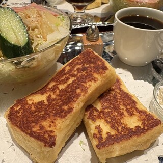 CAFE AALIYA