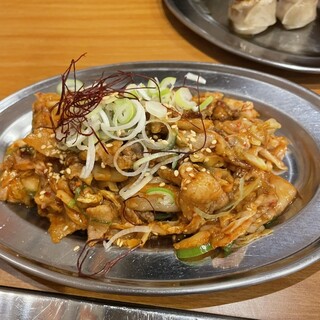 鉄板酒場 ひとじまん