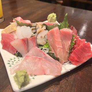 ひとし