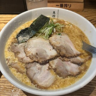 萬珍軒