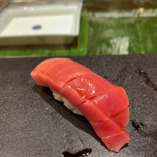 まる鮨