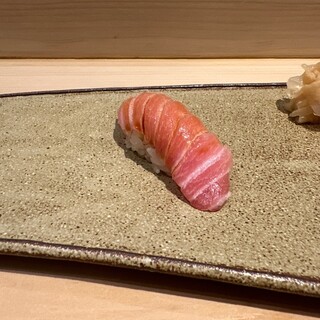 鮨処 美な味