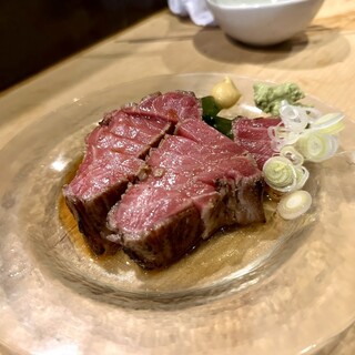 かねます