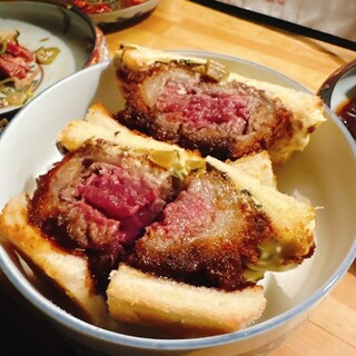 肉料理PINE