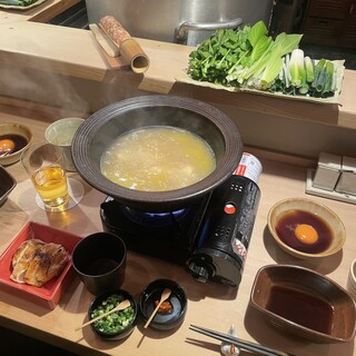 鳥とみ