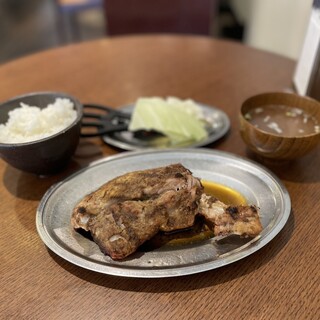 骨付鳥かもん