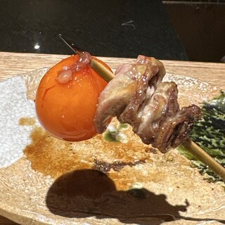 地葉 いずみ