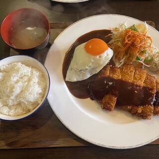グリル デミ