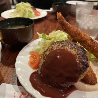 とくら