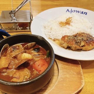 アジョワン