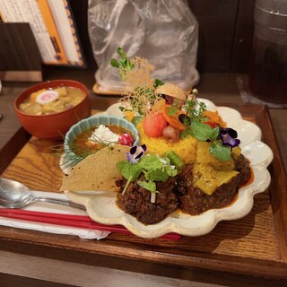 タケウチ