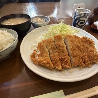 とんかつ 燕楽